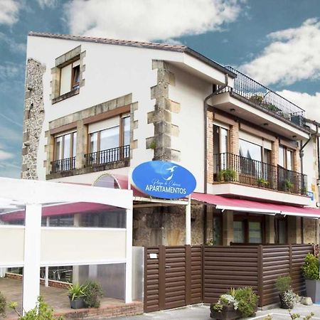 Apartamentos Playa De Cóbreces Kültér fotó