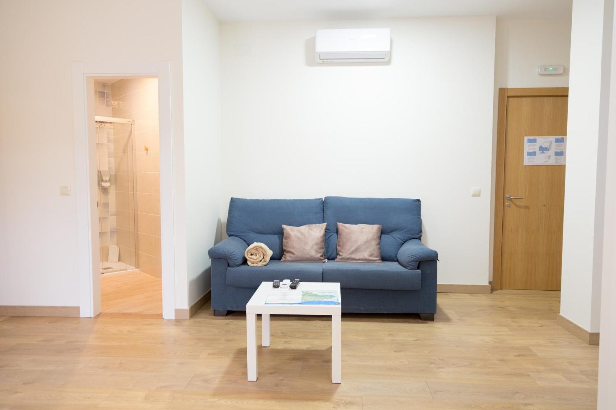 Apartamentos Playa De Cóbreces Kültér fotó