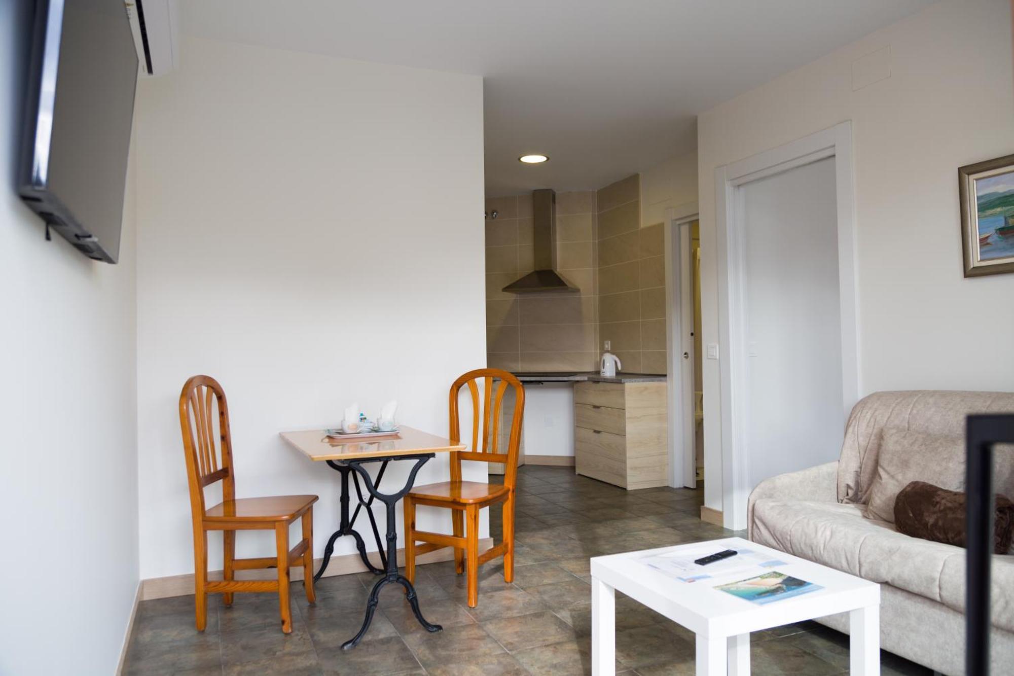 Apartamentos Playa De Cóbreces Kültér fotó