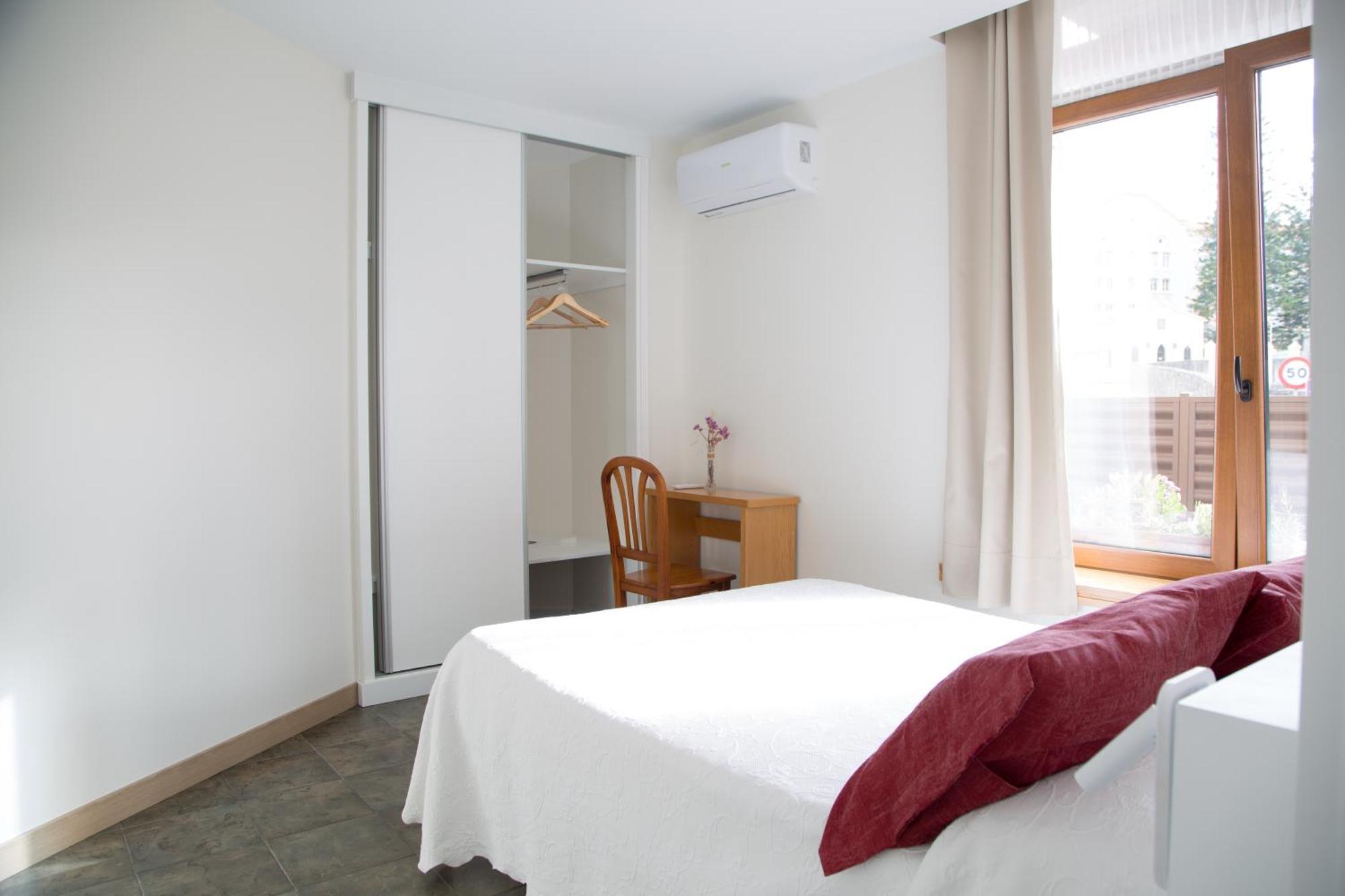 Apartamentos Playa De Cóbreces Kültér fotó
